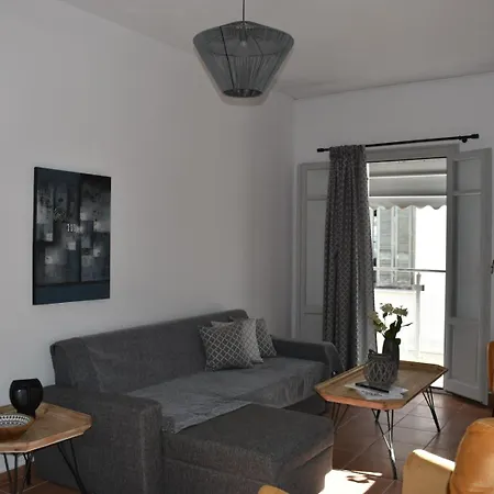 Pandora Apartment *
